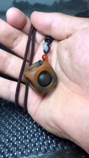 翡翠#完美的鬼工球,拍摄不易给个小红心支持一下