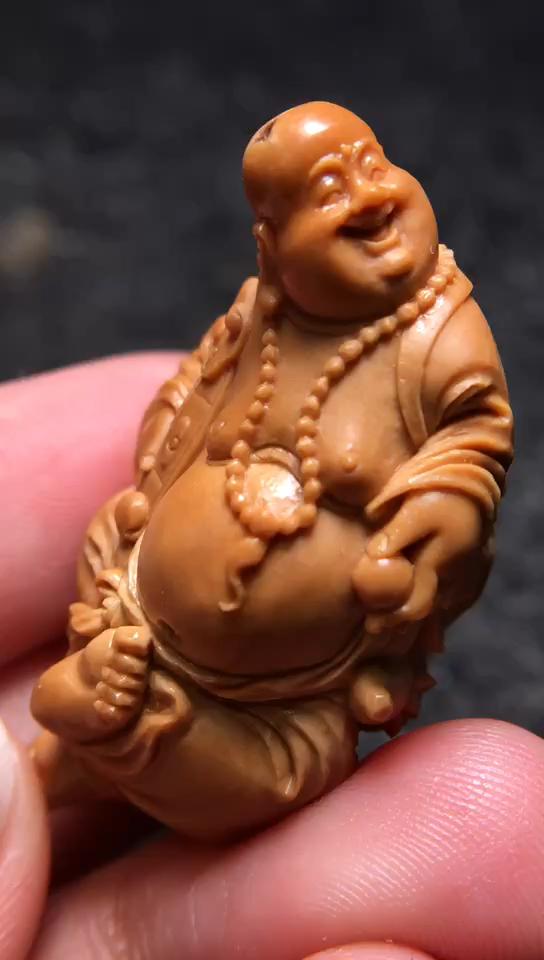 孤品 怪核   刘人义大师本工?          超级漂亮的核型 自在弥勒