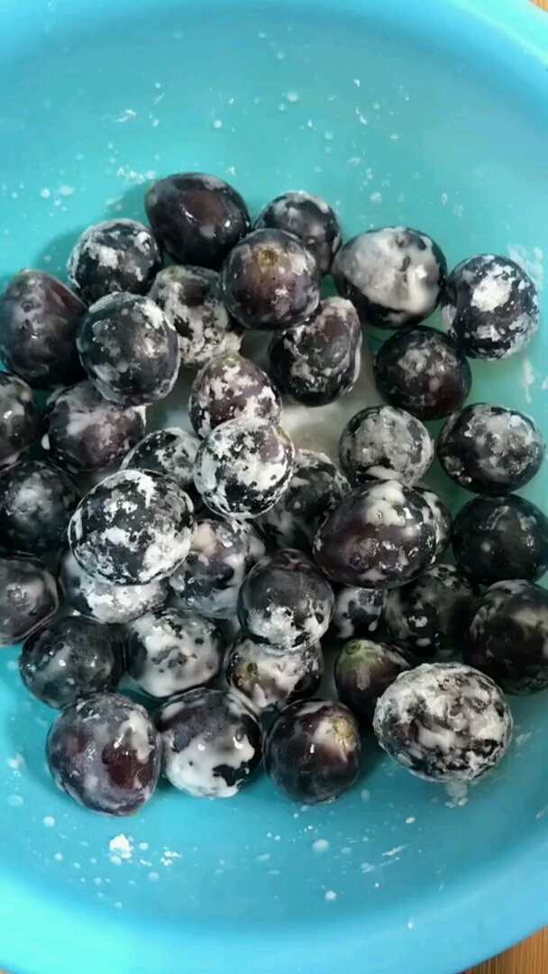 洗葡萄吐葡萄皮再也不是我不吃葡萄的原因啦,欢喜!