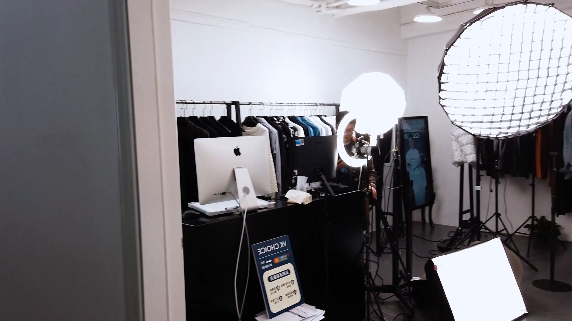 [直播间搭建纪录片]-133品牌男装高清直播间搭建.