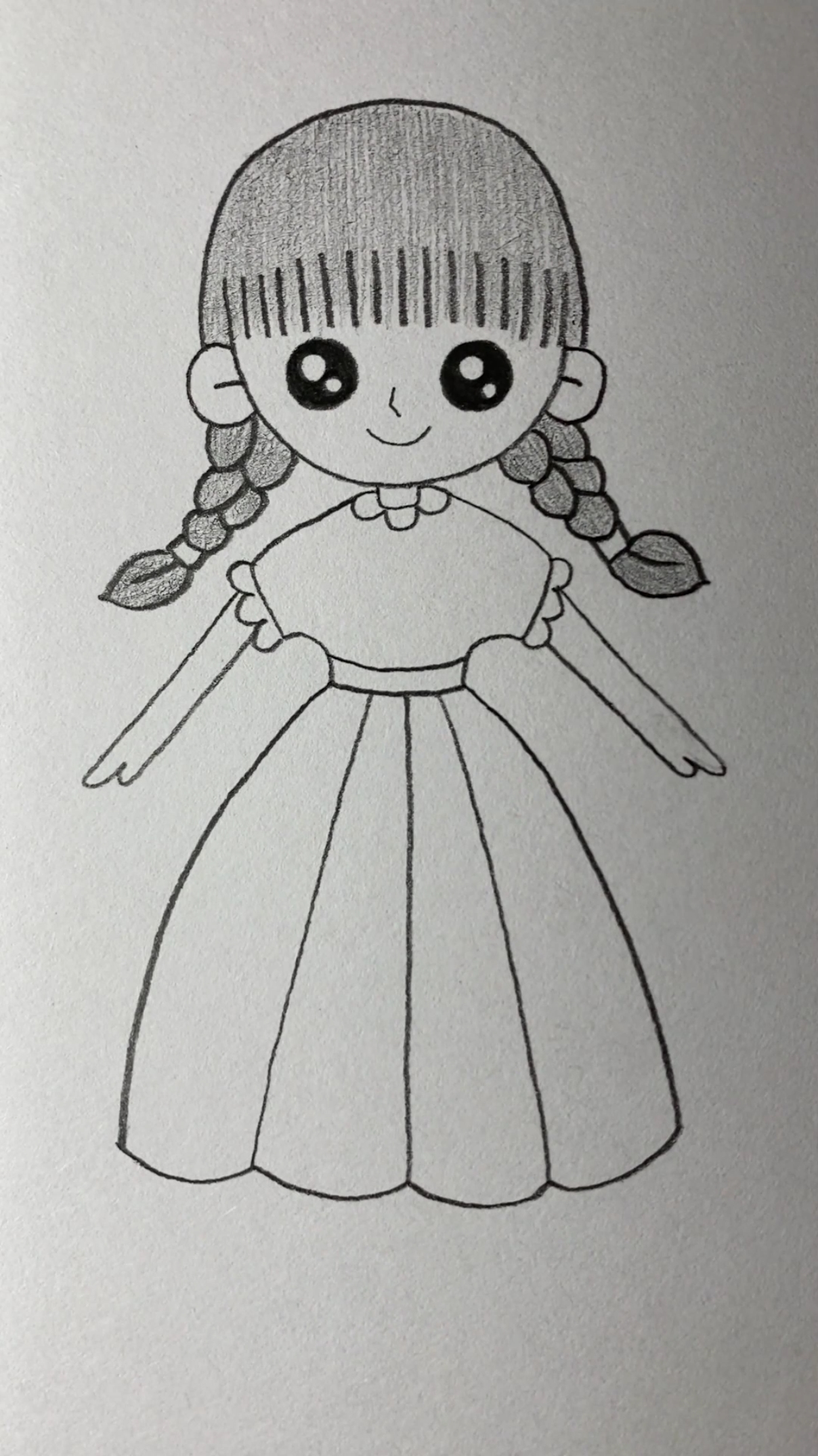 画眼睛闪闪的小女孩