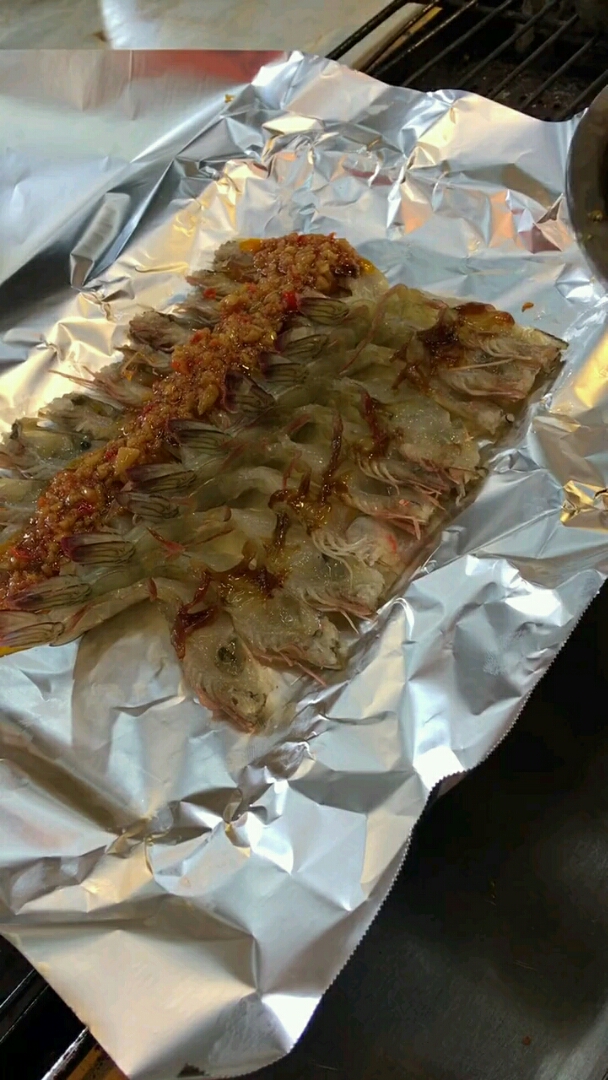 锡纸蒜蓉虾