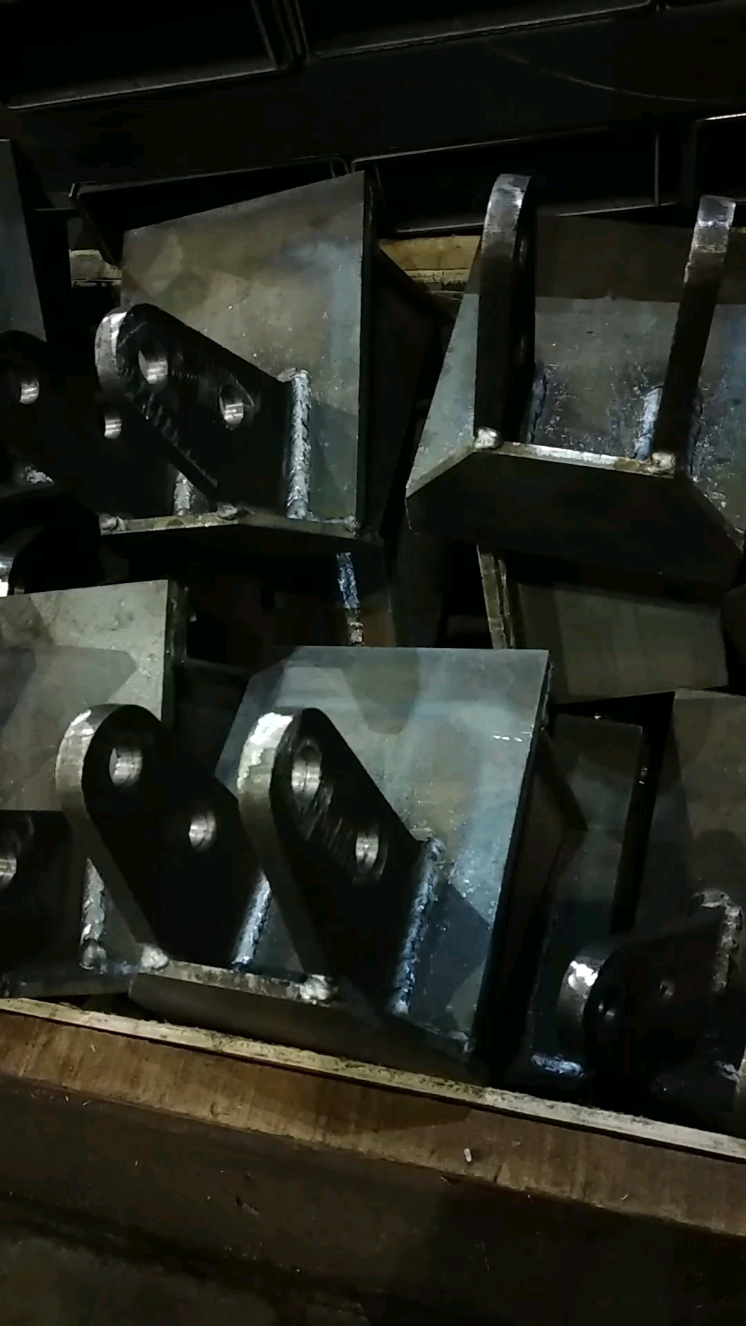 吊耳焊的怎么样