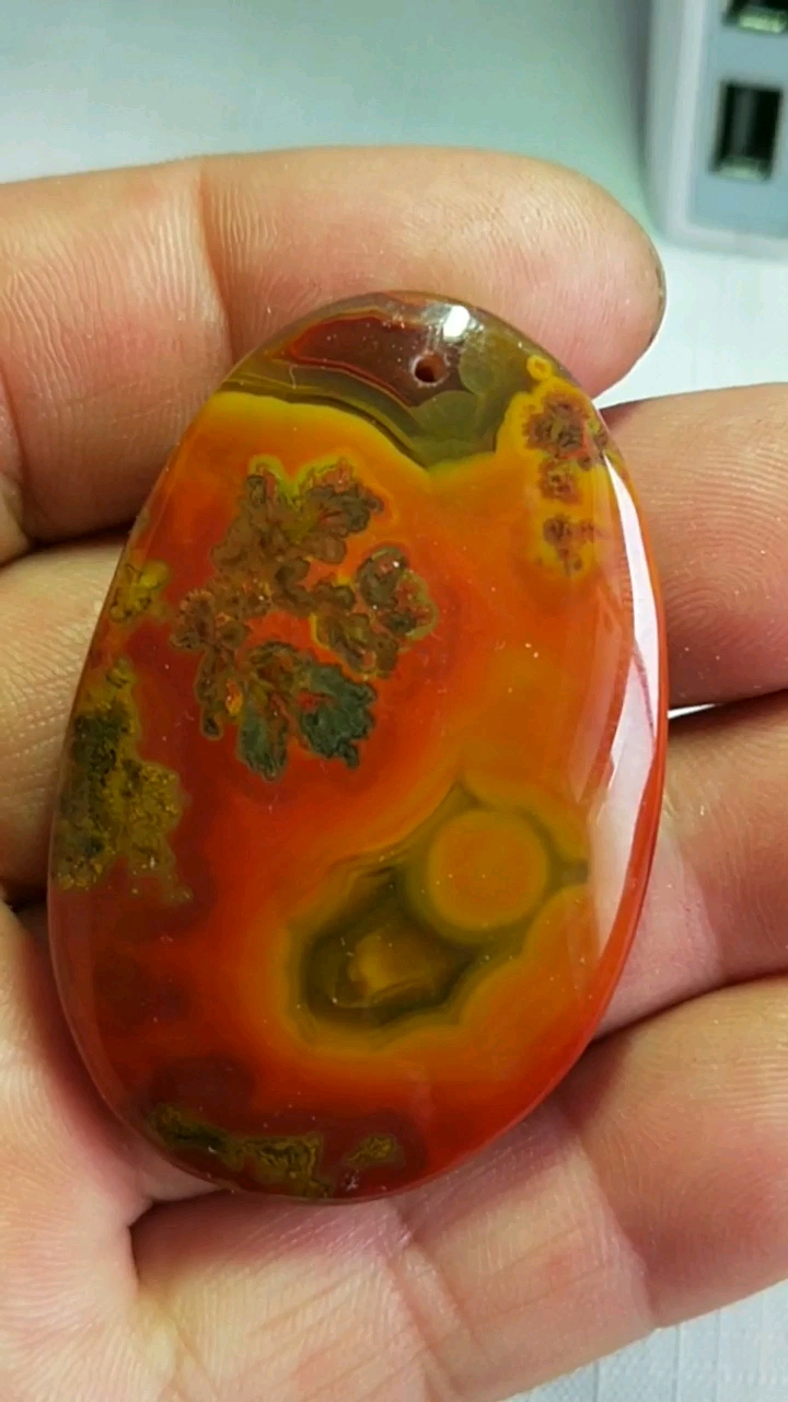 郊游踏青#宣化战国红玛瑙:精品吊牌