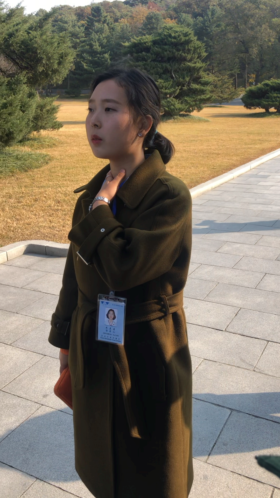 朝鲜网红导游,这气质真是太好了666