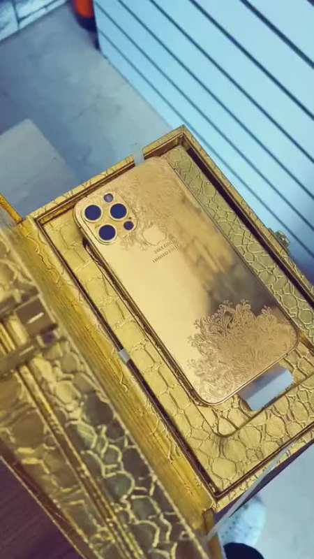 价值一万美金的24k纯金定制版iphone真棒