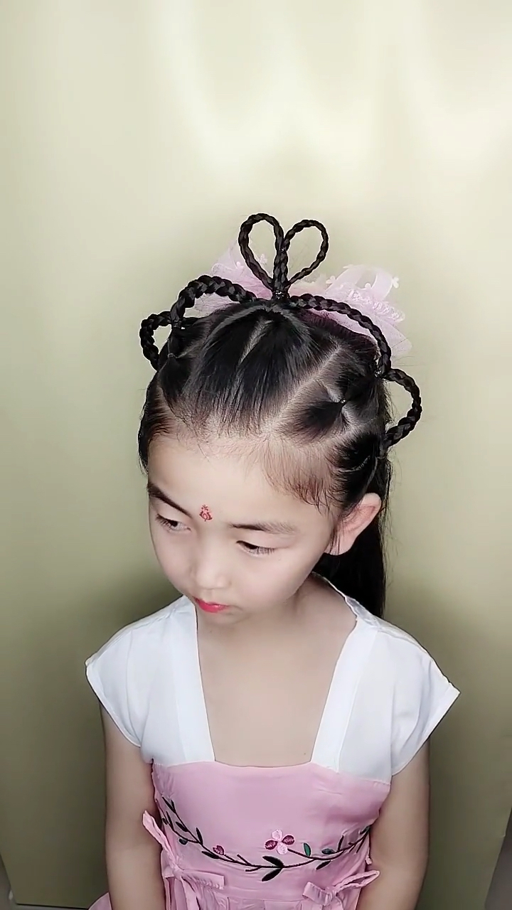 穿汉服小公主的头发一定要这样扎才漂亮