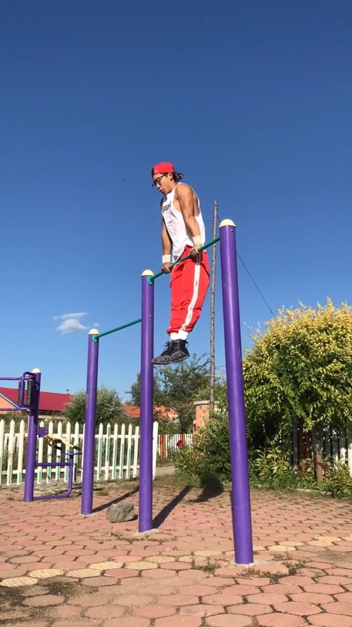 我怎么这么好看#双立臂搞起来!