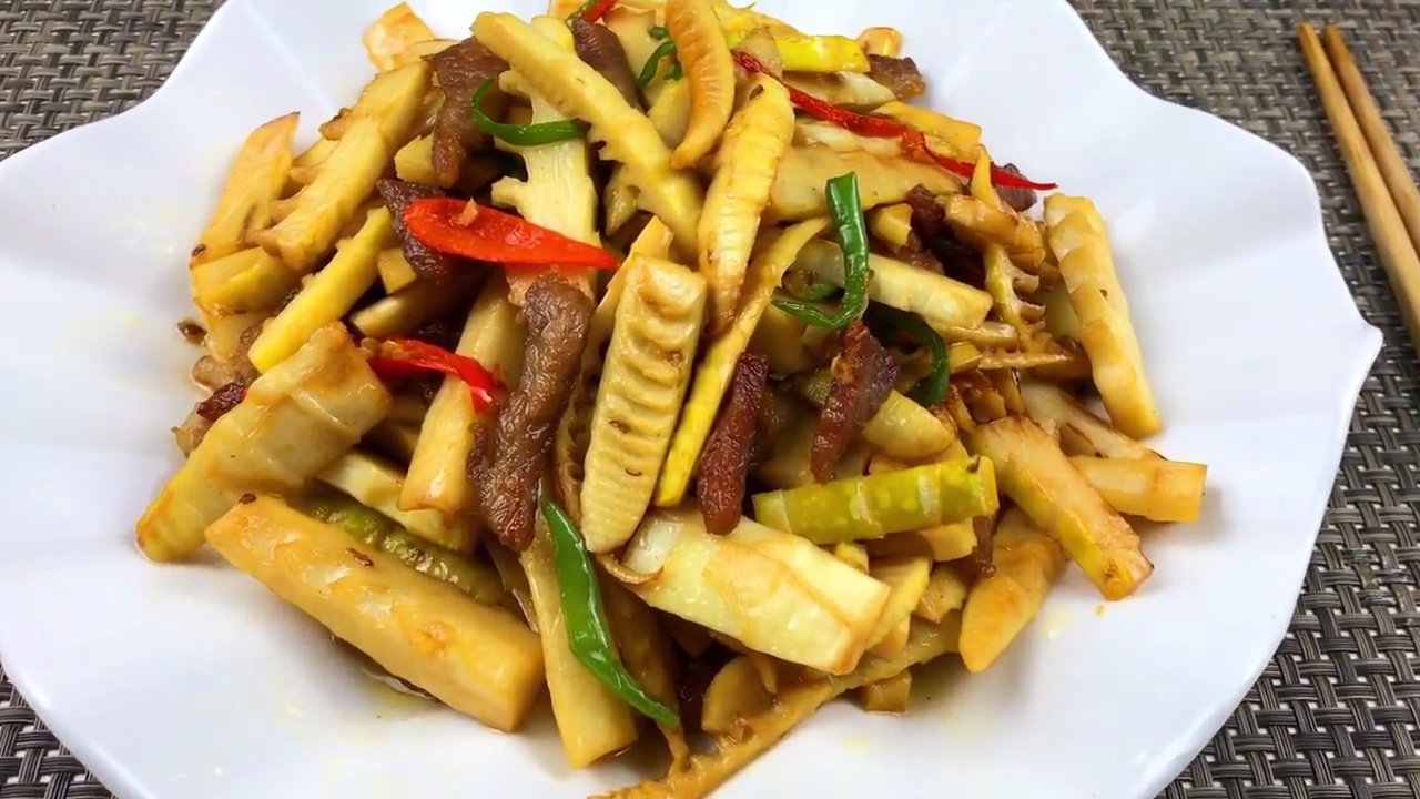 美食#春笋的季节,时令菜赶紧吃起来