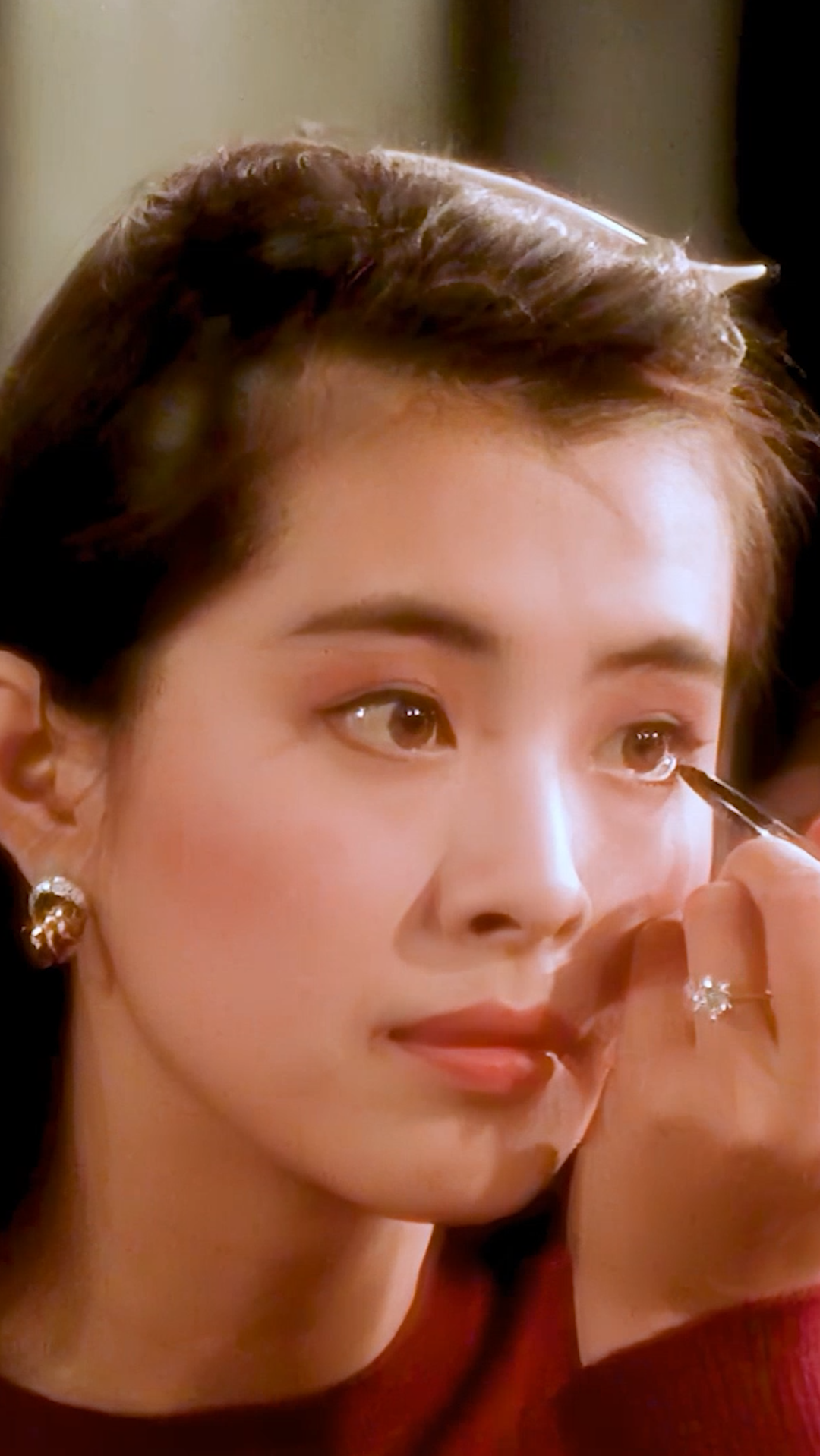 丽质没办法#"女港星化妆名场面"那时化妆技术不发达,却依然不影响造型