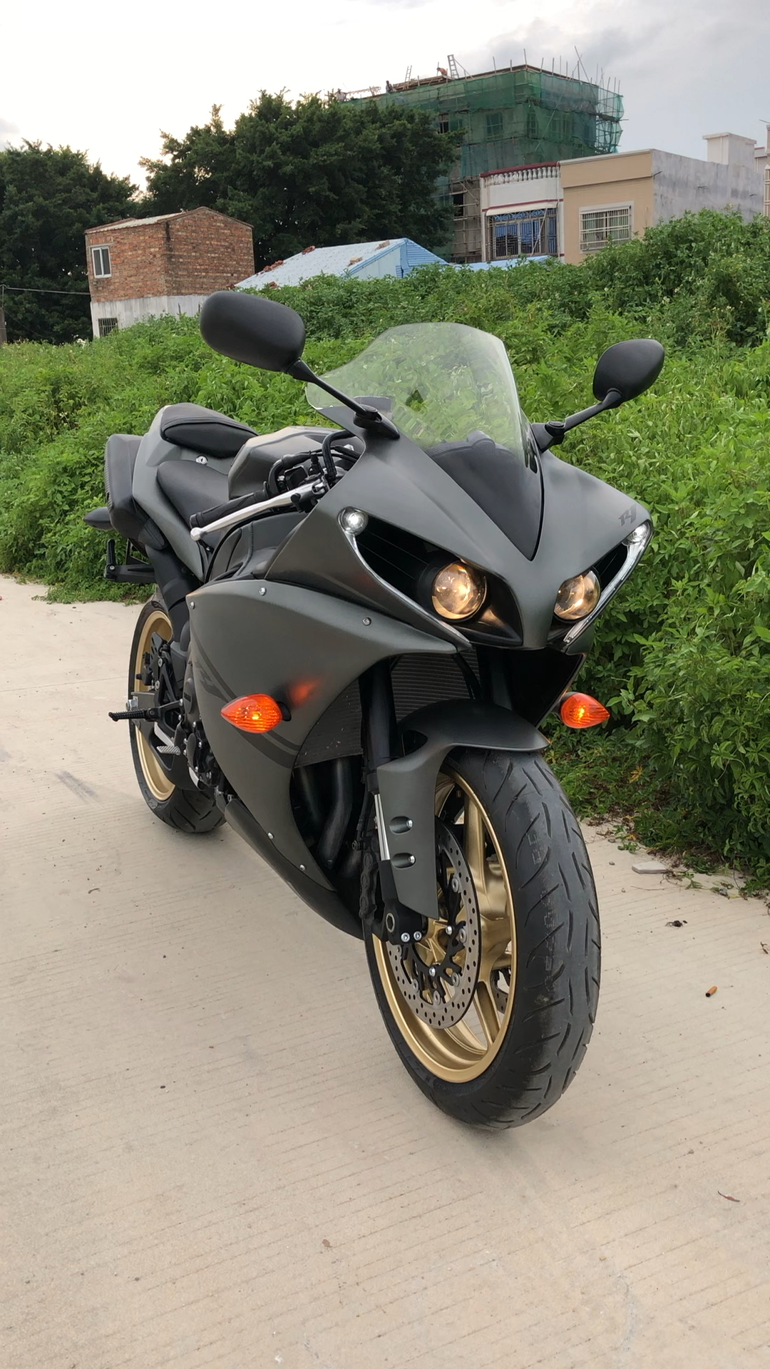 雅马哈战斧 时速可达299km/h