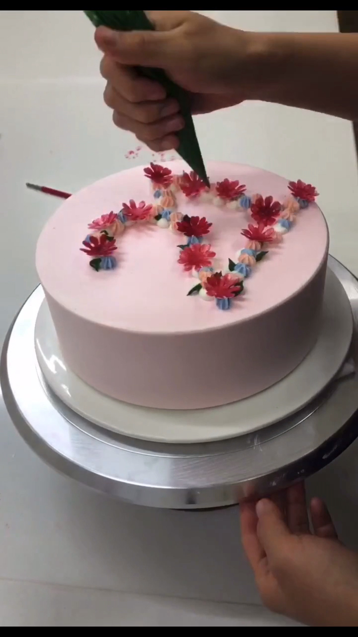 晒晒我家的春天#21岁的蛋糕怎么做喜欢吗