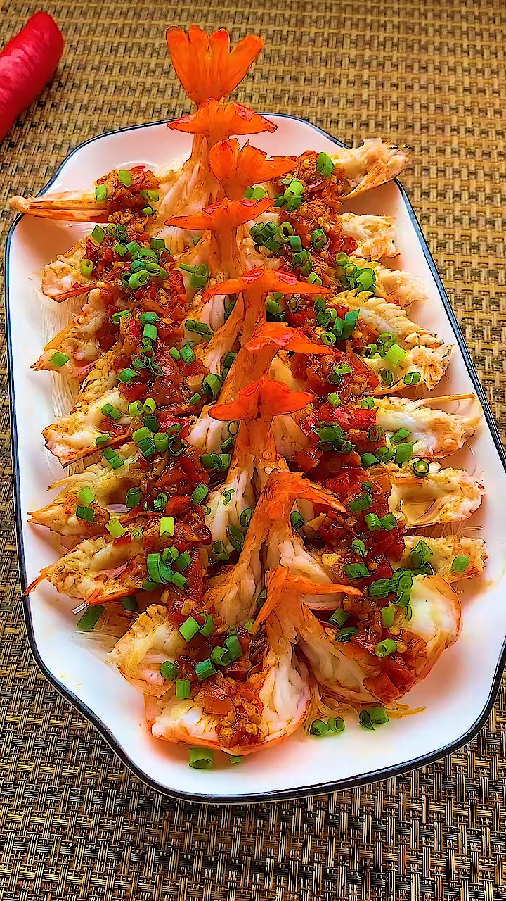 家庭美食,剁椒开背虾,好吃又好看