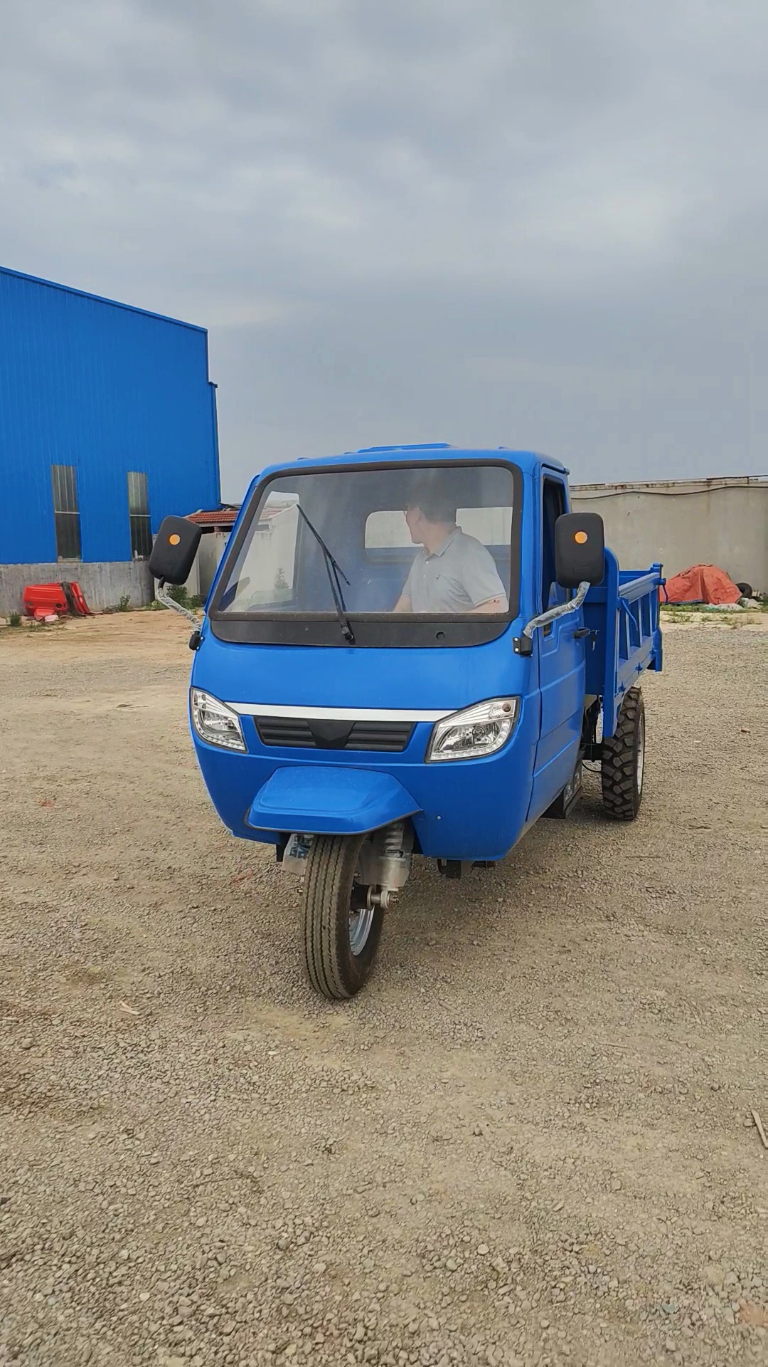 全棚柴油三轮车#柴油三轮车 #一机多用省时省力省人工 #三马子 #翻斗