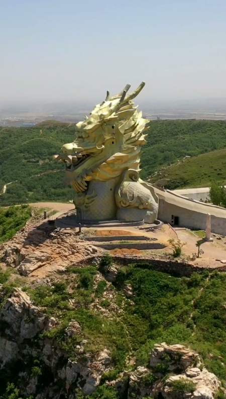 河南始祖山上的巨大龙头,耗几亿打造,太壮观了!