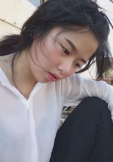 我叫小妹安徽阜阳人今年25岁95猪纯天然的农村姑娘如果你喜欢这样的我