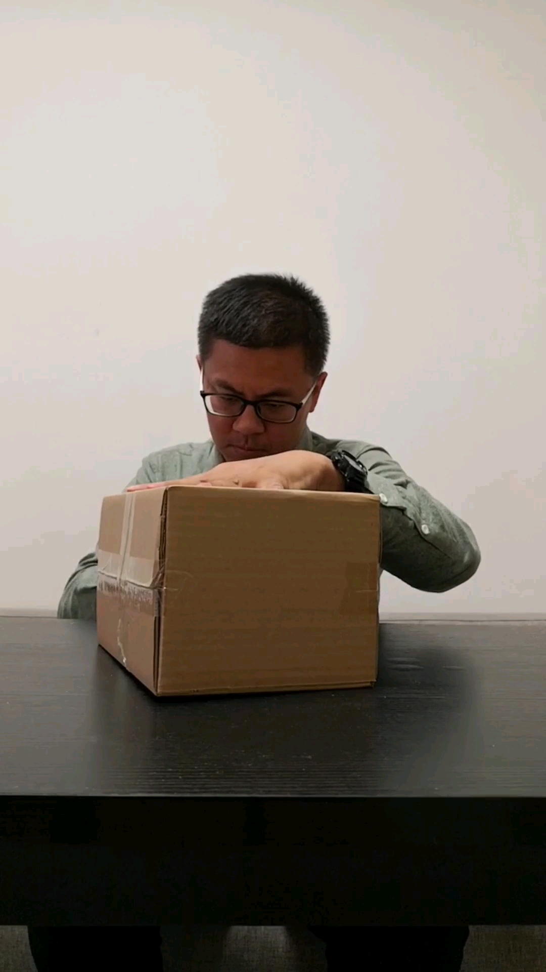 简单有趣的纸箱空气炮的制作,孩子们一定喜欢!-度小视