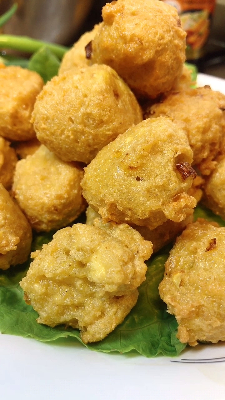 素炸豆腐丸简单又好吃.