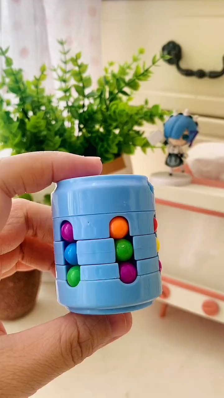 玩具小故事#大人小孩都爱玩的#易拉罐魔方#一起转动起来吧#儿童好物