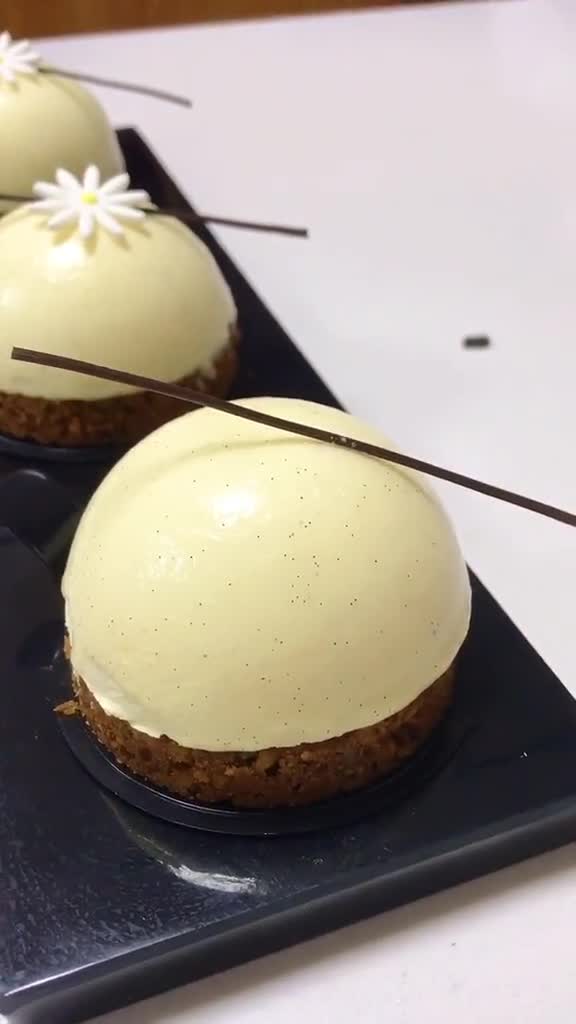 甜品无色慕斯淋面你见过没!