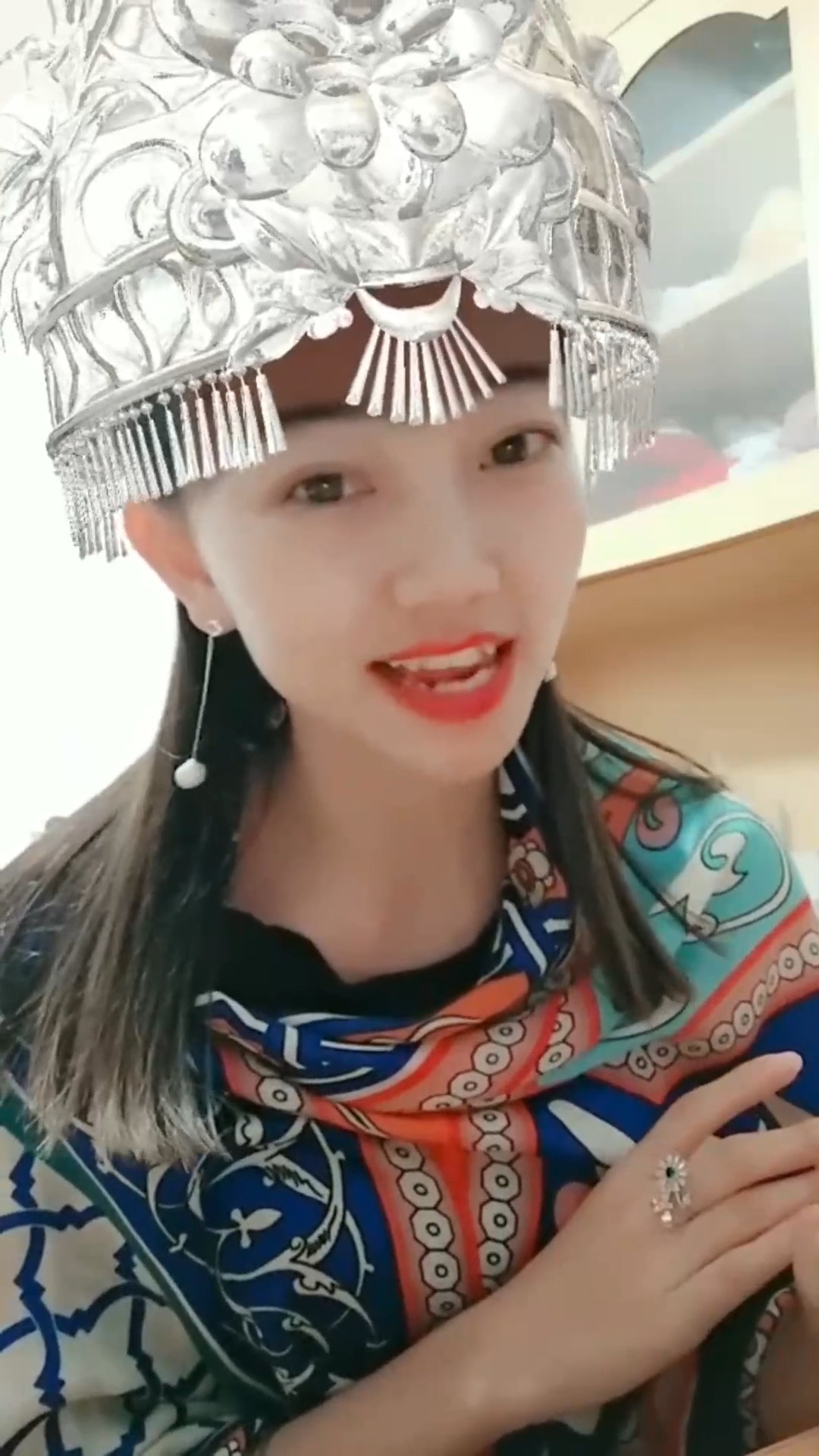 娱乐#云南少数民族德昂族的美女来了,好美啊,我要她的全部资料