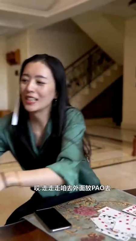 我觉得~我并不适合跟你们一起玩,毕竟强者总是孤独的!