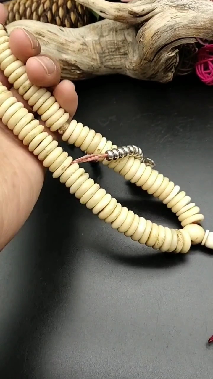 藏传老灵骨念珠