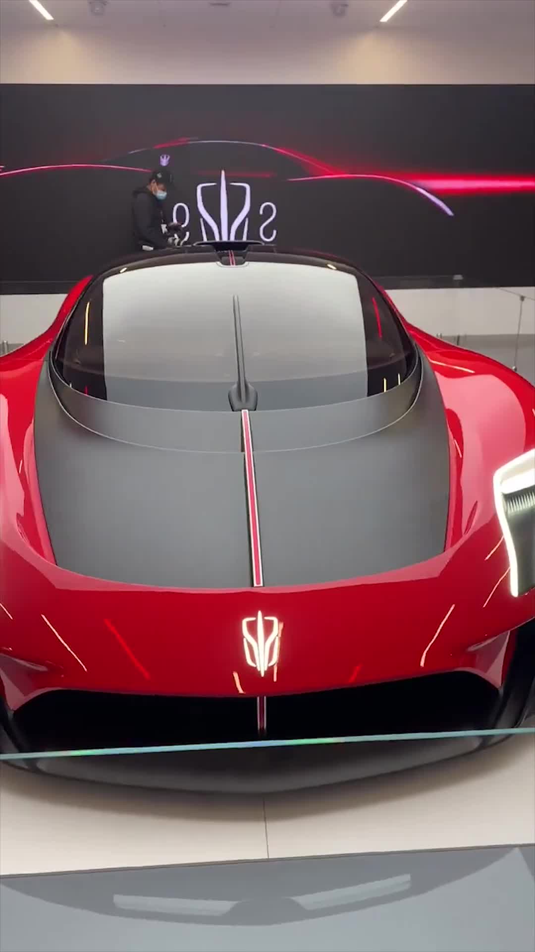2021上海国际车展,最新款红旗s9超跑,新车标太帅了!