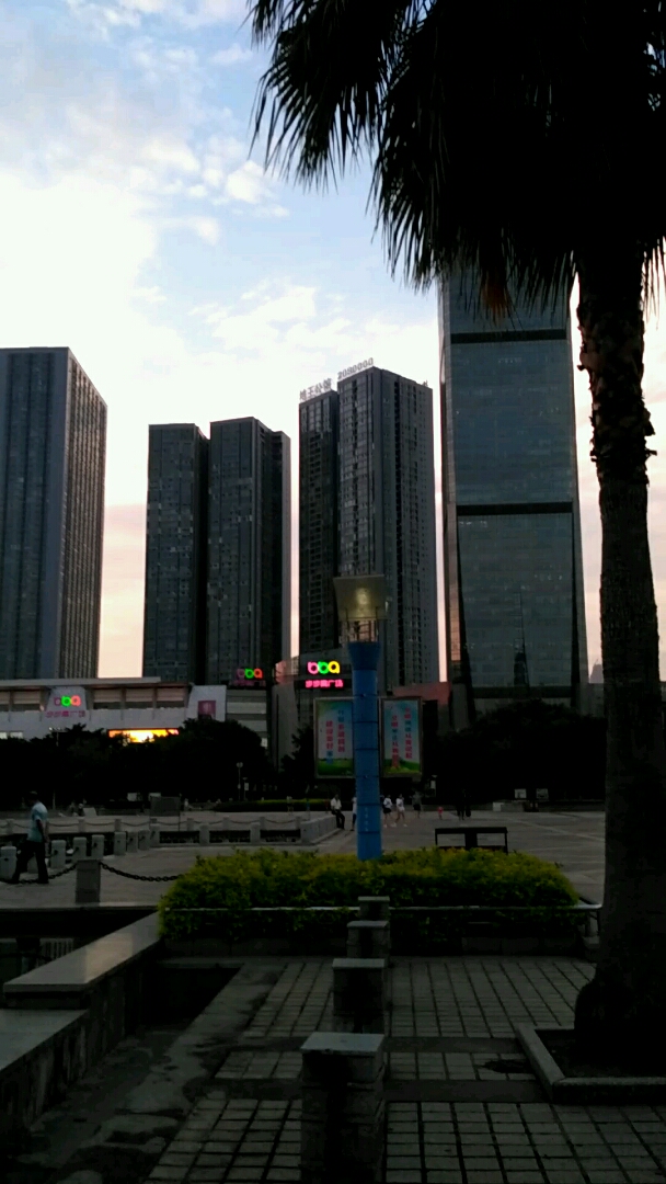 柳州人民广场风景.