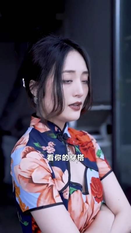 2022-06-260柚子cici酱j1粉丝  关注周卫国偶遇女孩,竟是自己素未蒙面