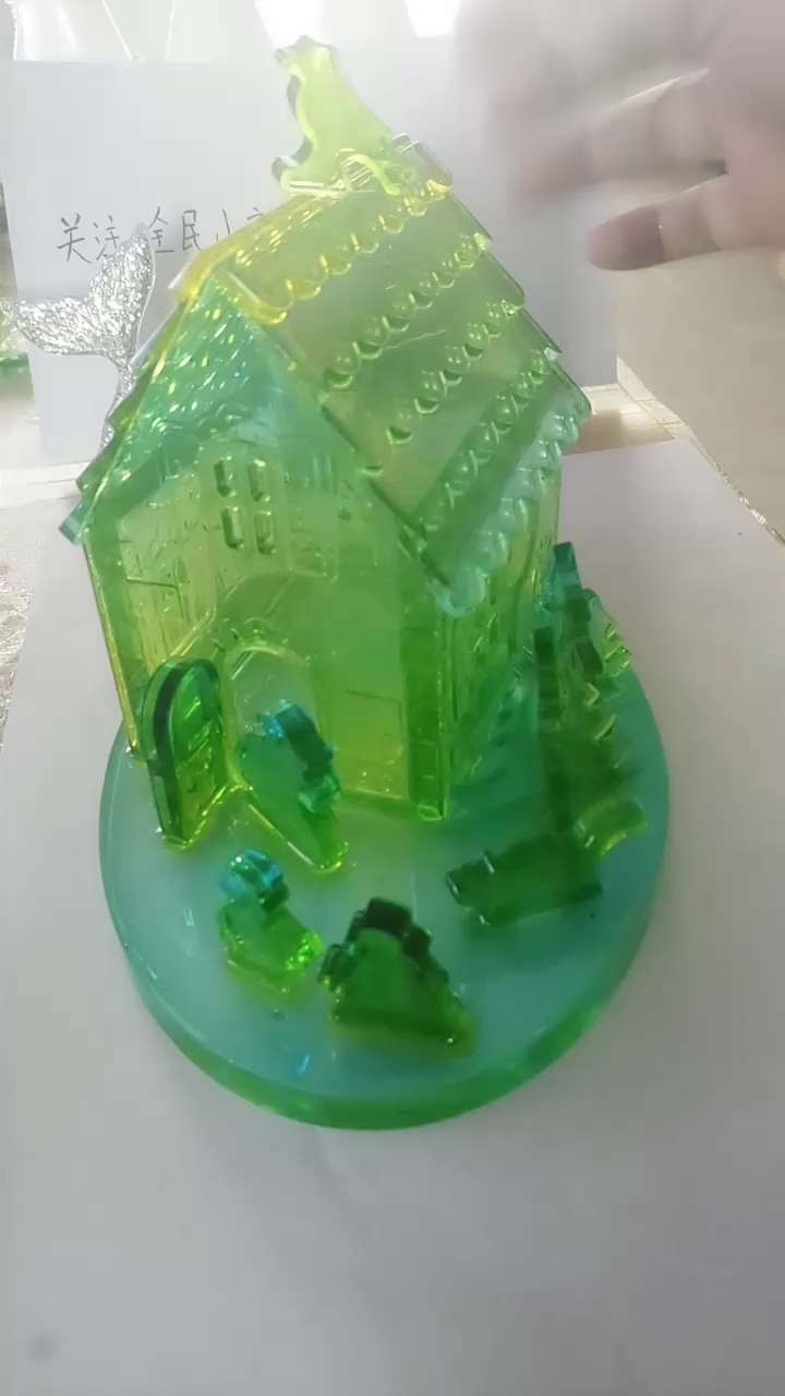 水晶房子,喜欢吗?