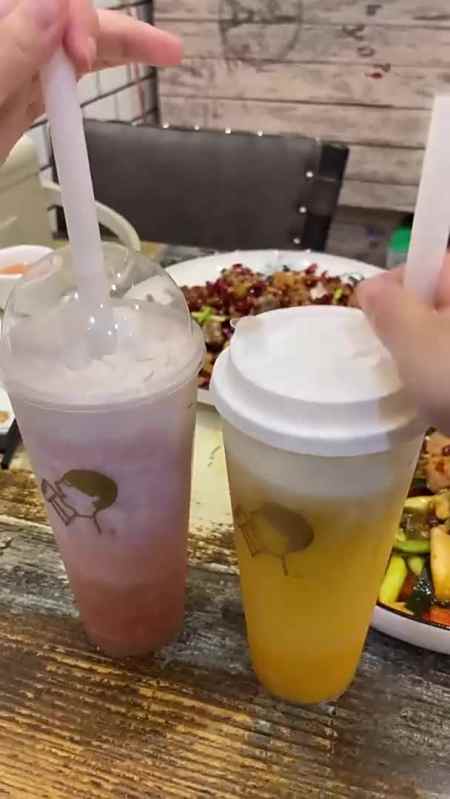 你的闺蜜会对你说:这个夏天的奶茶,我全包了吗
