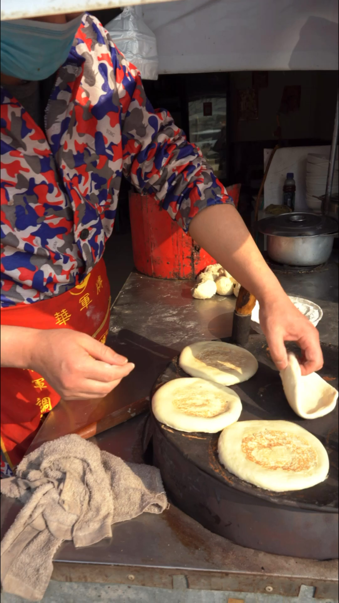 开封白吉馍,这个老板做的很响亮