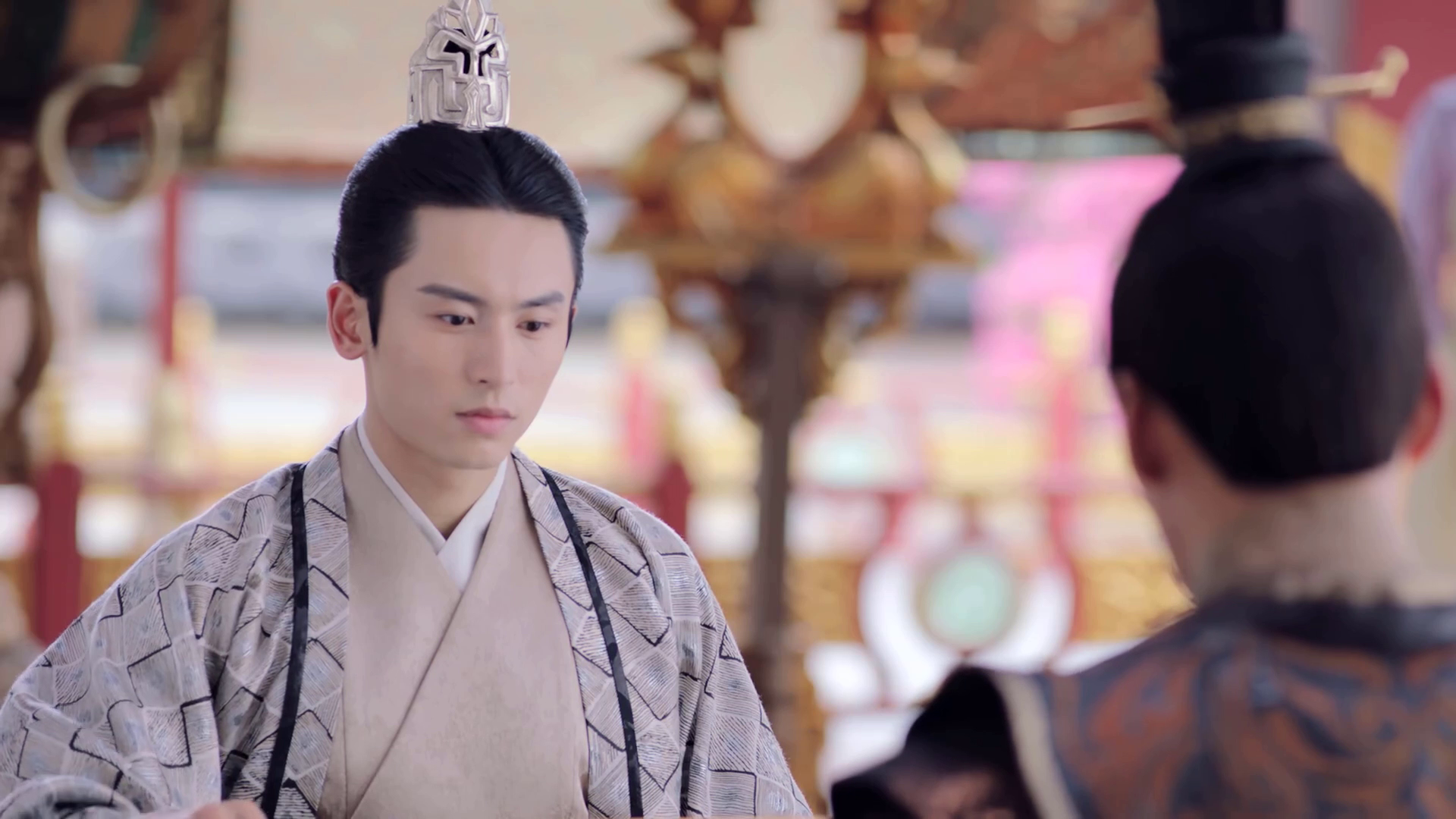 张哲瀚:秦王我靠智商就可以实力碾压你这个皇帝(上)