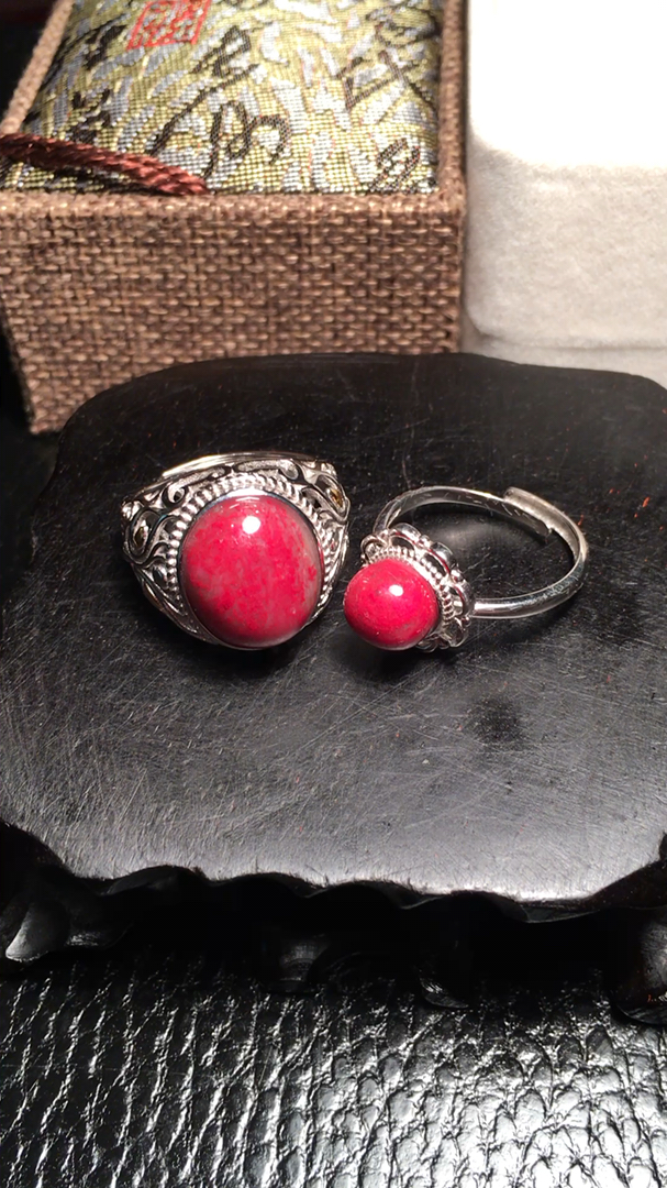 昌化鸡血石情侣款戒指!