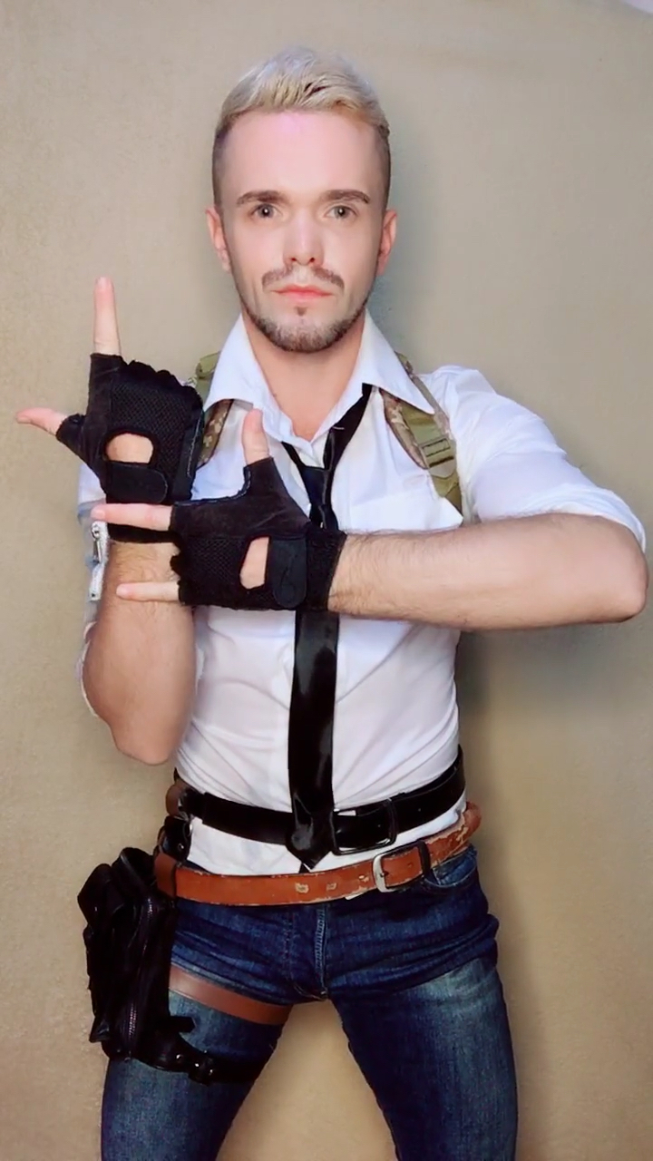 手势舞#全网最火吃鸡手势舞