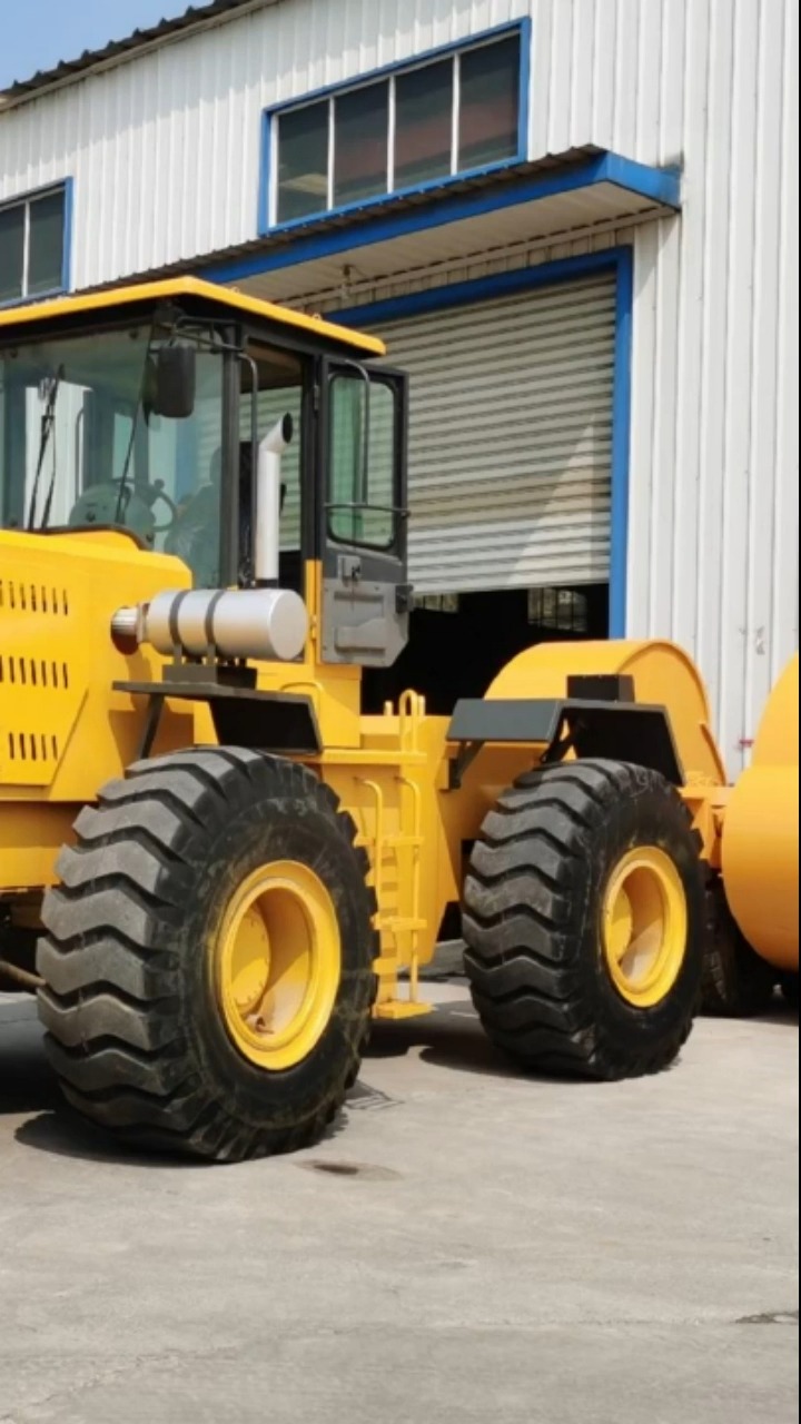 什么是冲击压路机租赁中如此简单的冲击压路机?冲击压路机是什么?