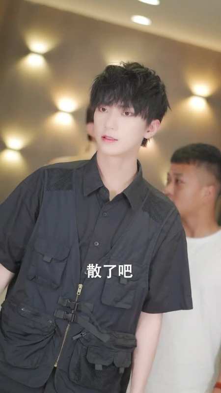 这就是校霸x乖乖女现实版的言情小说吗?#段嘉许?#最美校园?