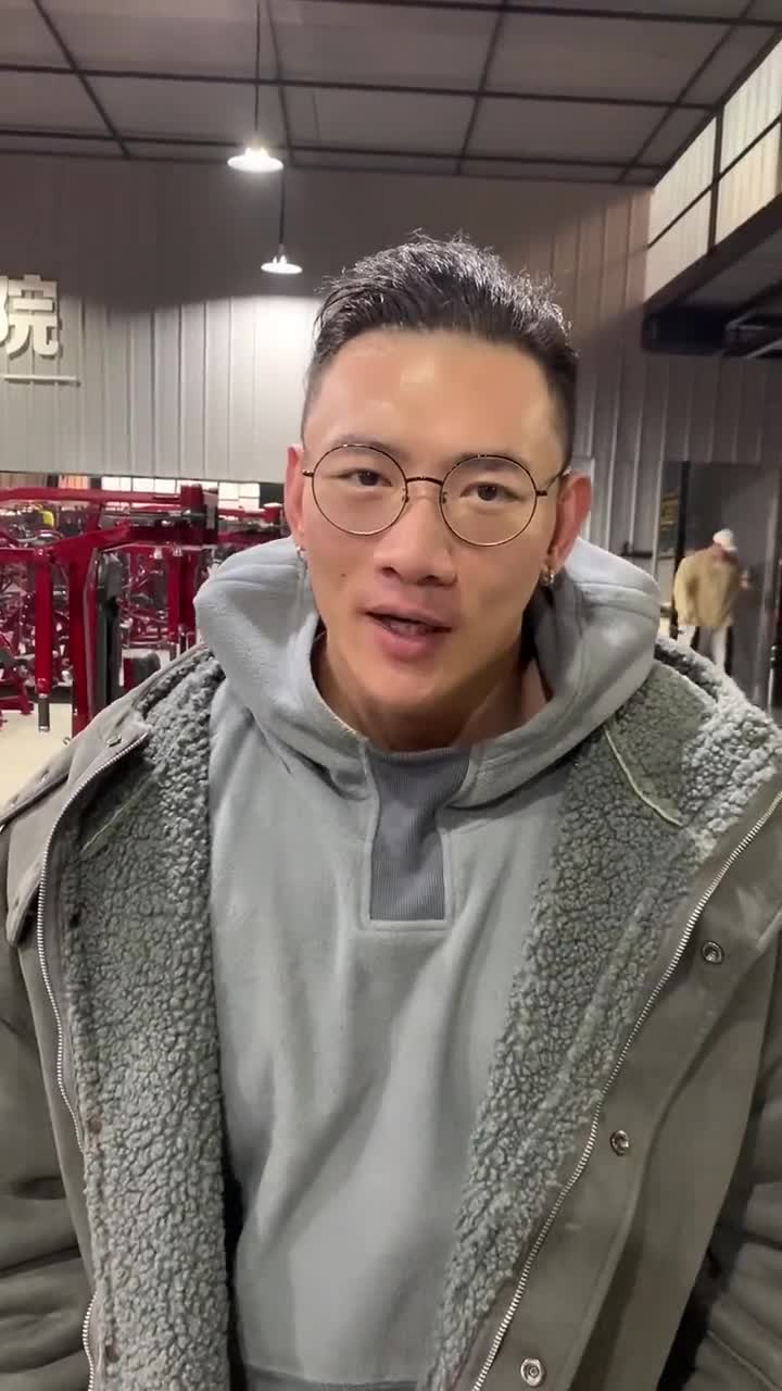 我帮你还是你自己来呢?@健先生啊(鹿家门-席鑫)