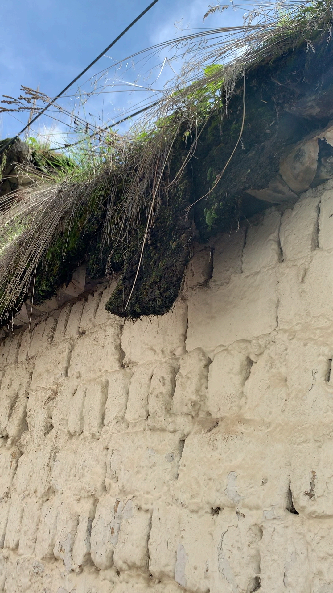 难得一见的泥土房