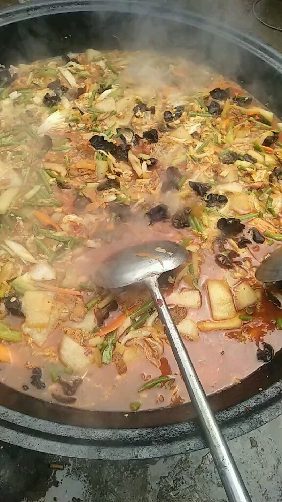 大锅烩菜