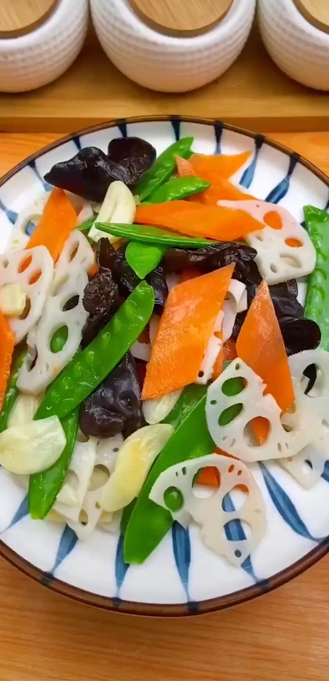 自制美食#荷塘小炒,清爽又好吃