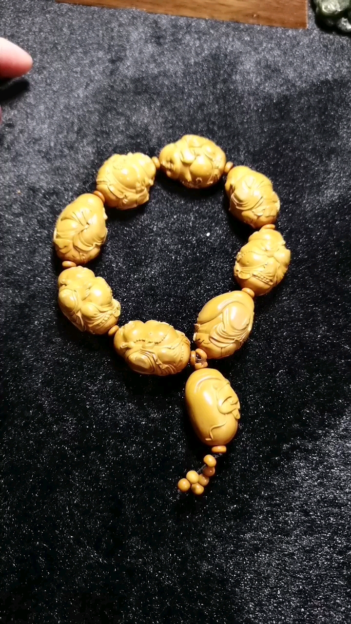 史小军大师核雕作品-弥勒