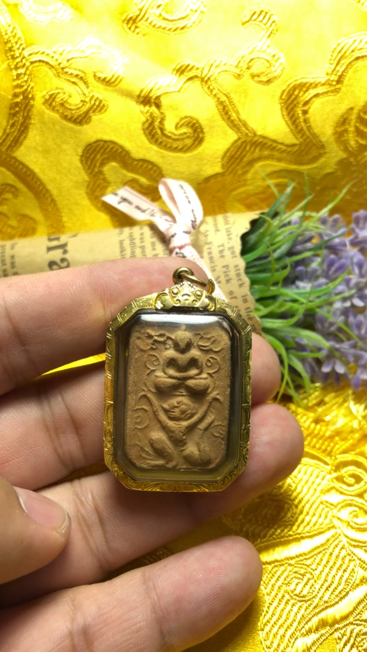 龙婆班神兽崇迪——哈努曼,顶级藏家必备佛牌,已有103年历史.