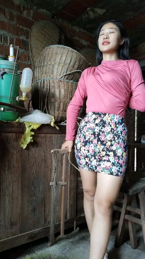 找老婆不要找农村的,穿的土里土气,不会化妆,还不会打扮,带出去都没