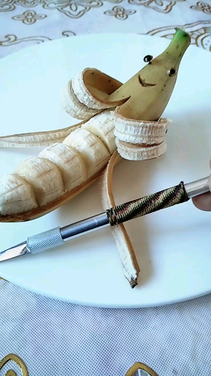 这是高手#香蕉雕刻,搞怪我是认真的.