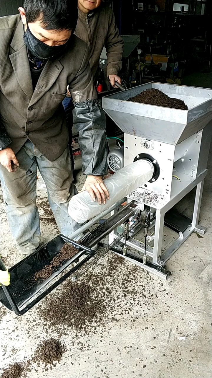 这台 菌棒装袋机速度怎么样