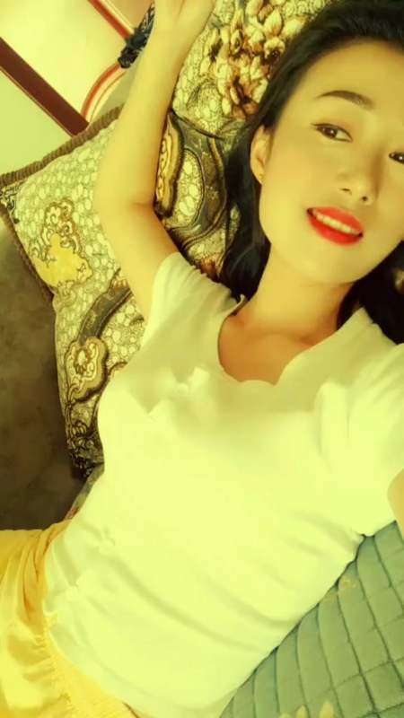 听说女人熬夜胸就会变大我天天晚上熬夜没见什么变化谁出来给我一个