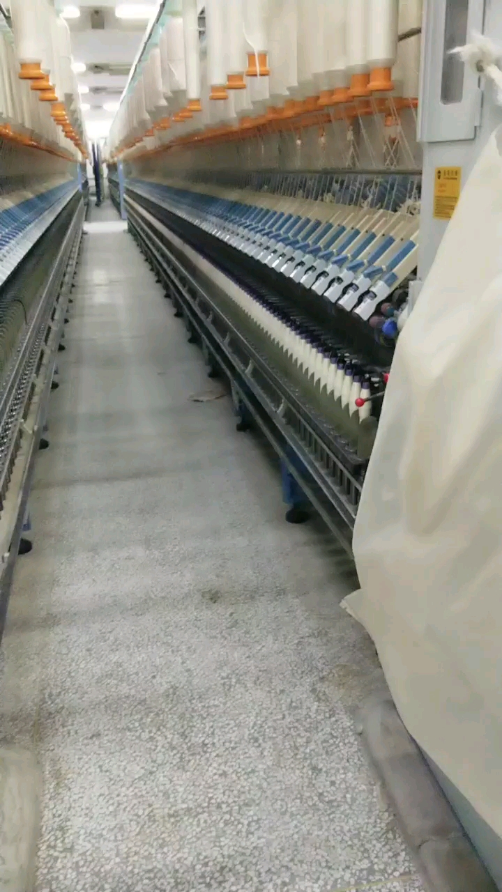 落纱工忙死了,人员缺少,有愿意来的吗?一个月7200左右