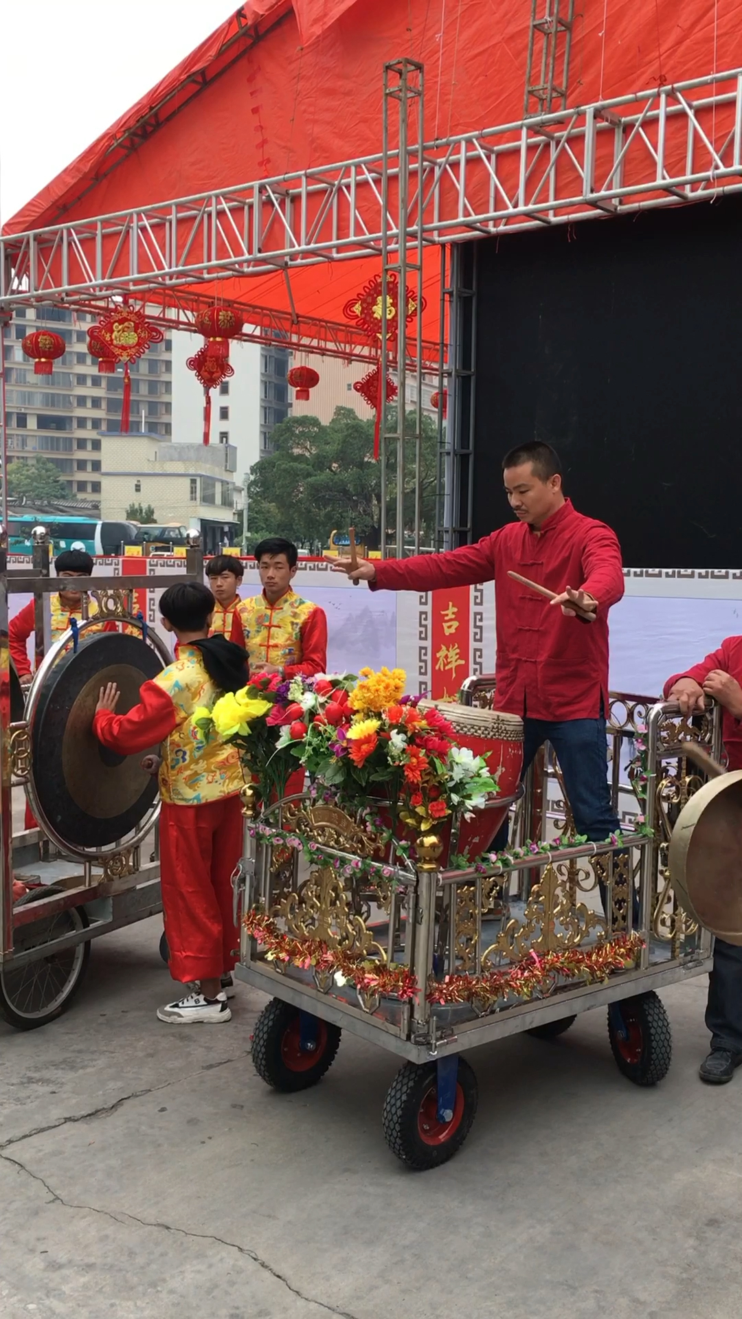 示爱中国,领跑浙晚#来一段《潮汕大锣鼓》